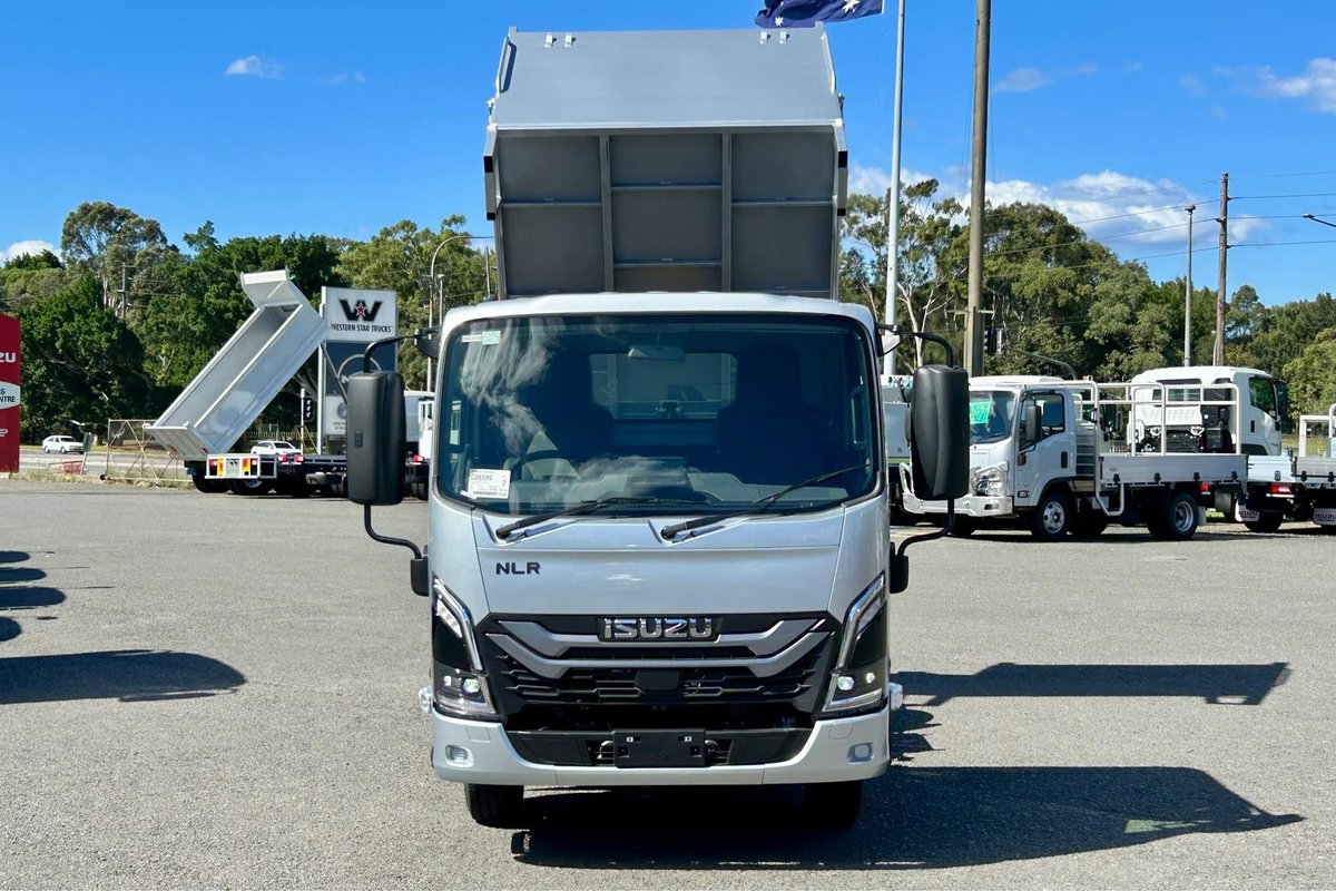 2025 Isuzu N Series NLR 45-150 DT D25 image 20