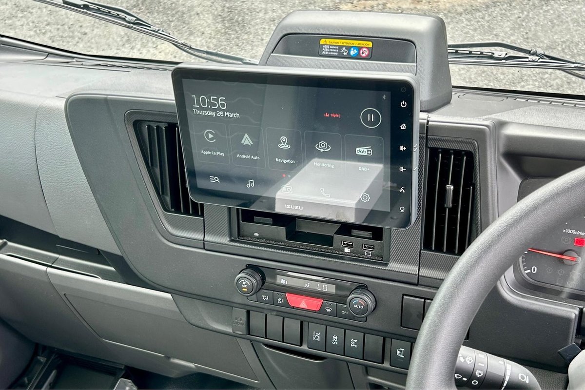 2025 Isuzu N Series NLR 45-150 DT D25 image 28