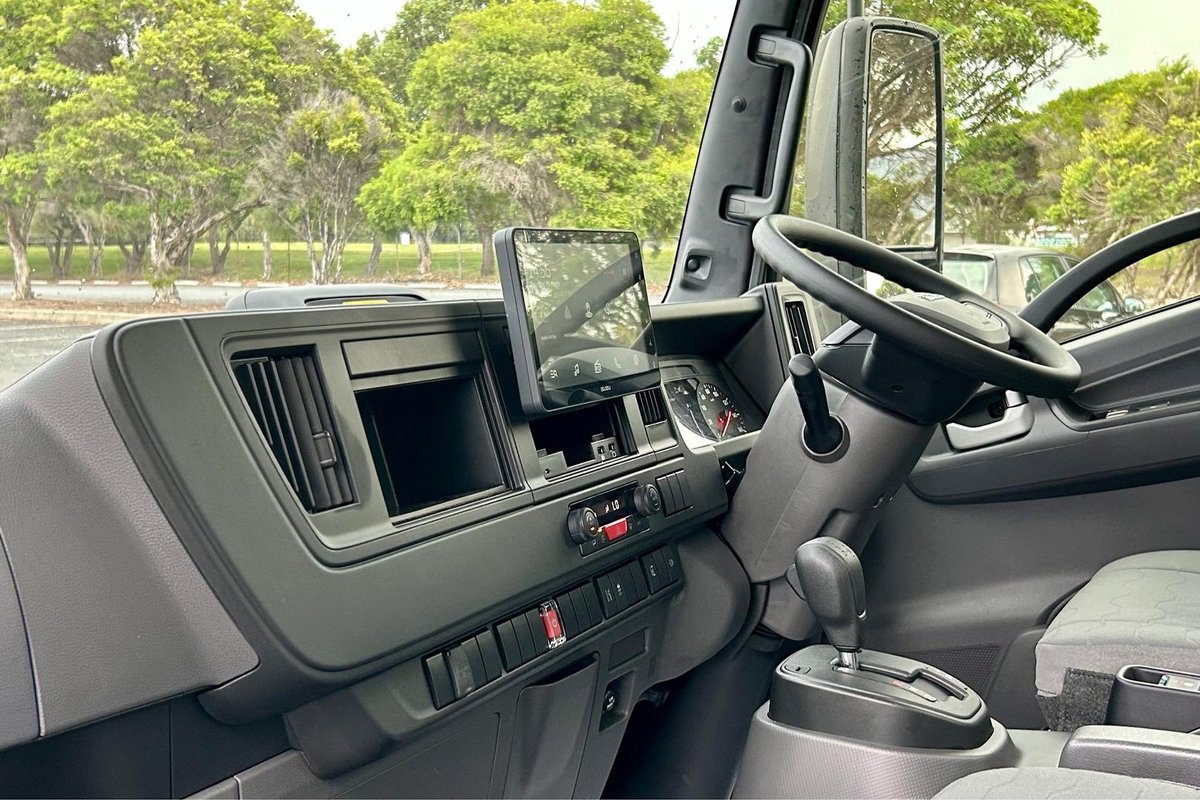 2026 Isuzu N Series Npr 45/65-175 Dt D34 Tradepack image 22