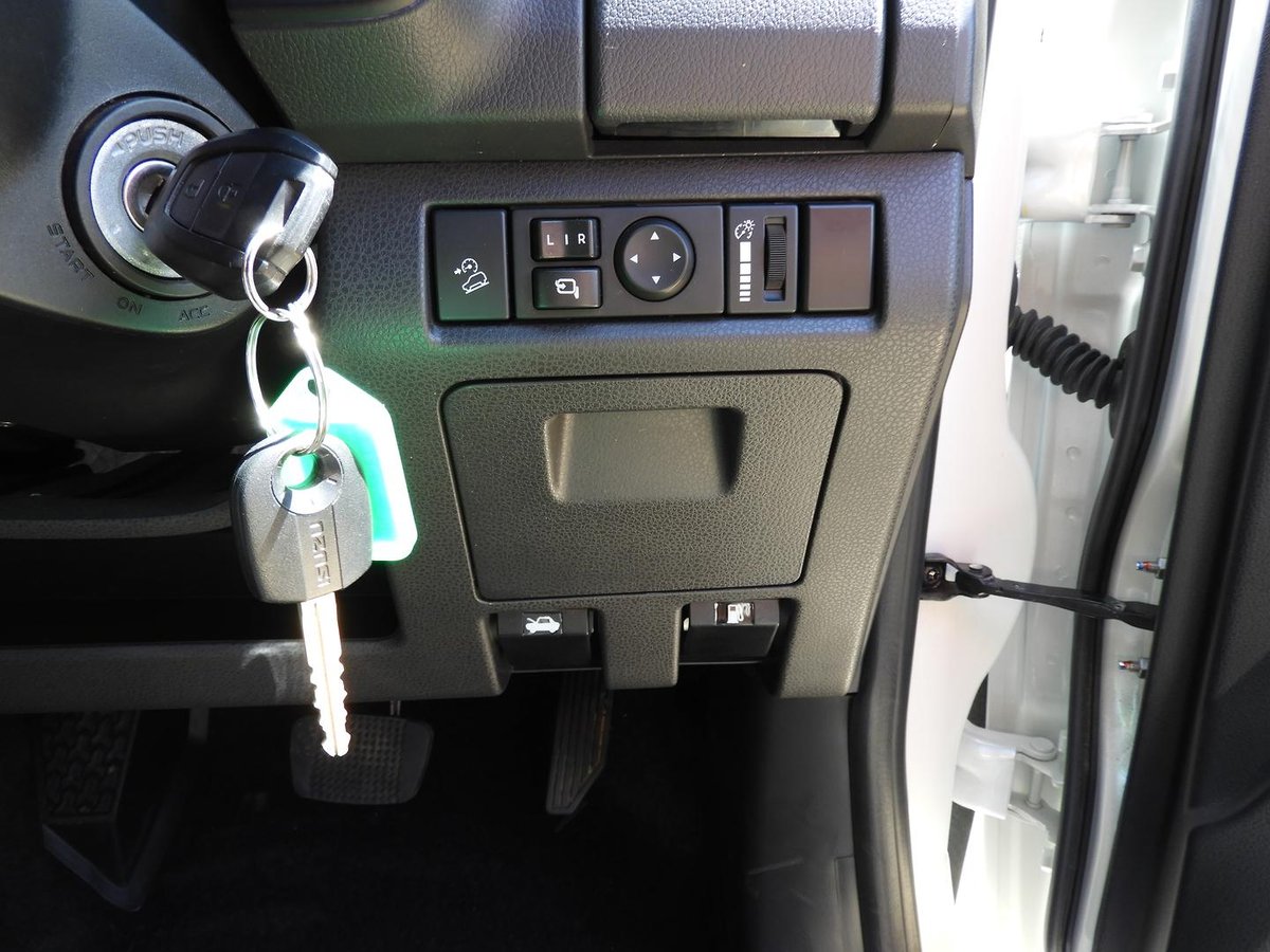 2021 Isuzu MU-X LS-U MY19 4X4 Dual Range image 13