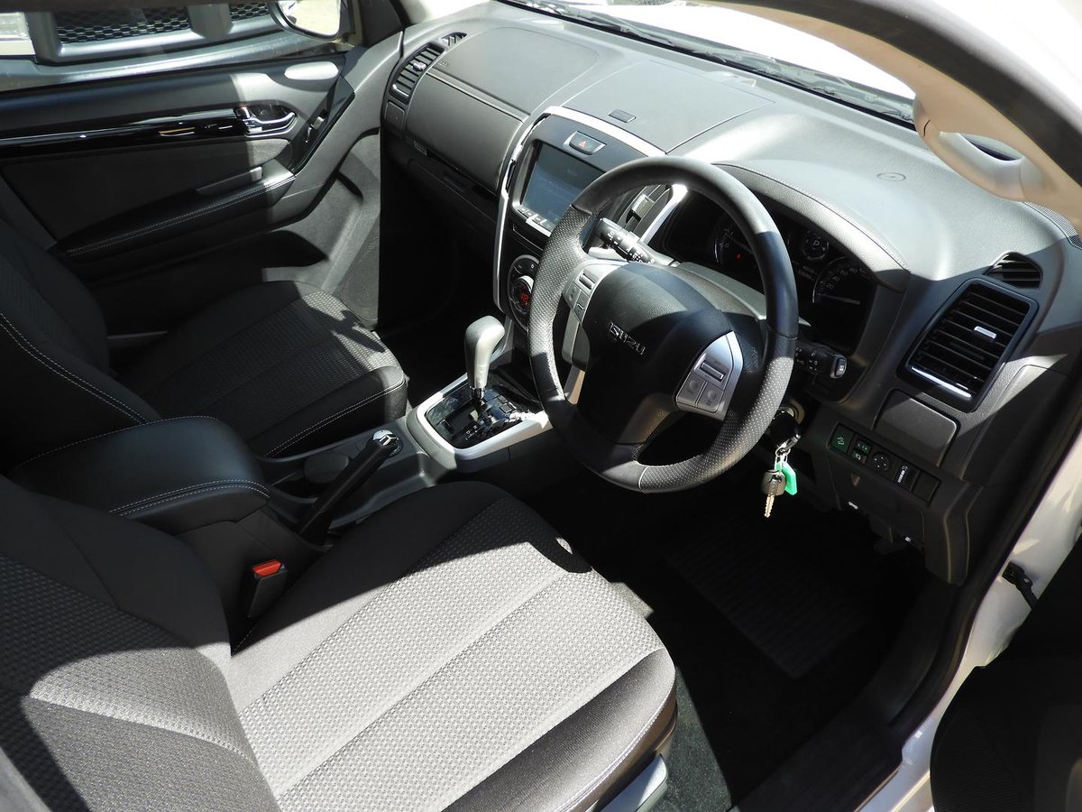 2021 Isuzu MU-X LS-U MY19 4X4 Dual Range image 7