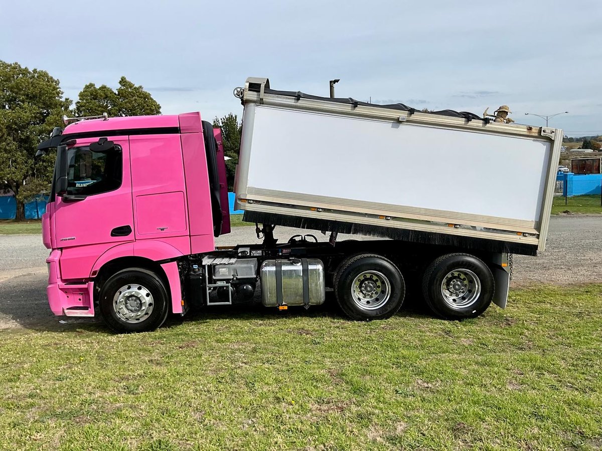 2018 Mercedes-Benz Actros 2658LS image 27