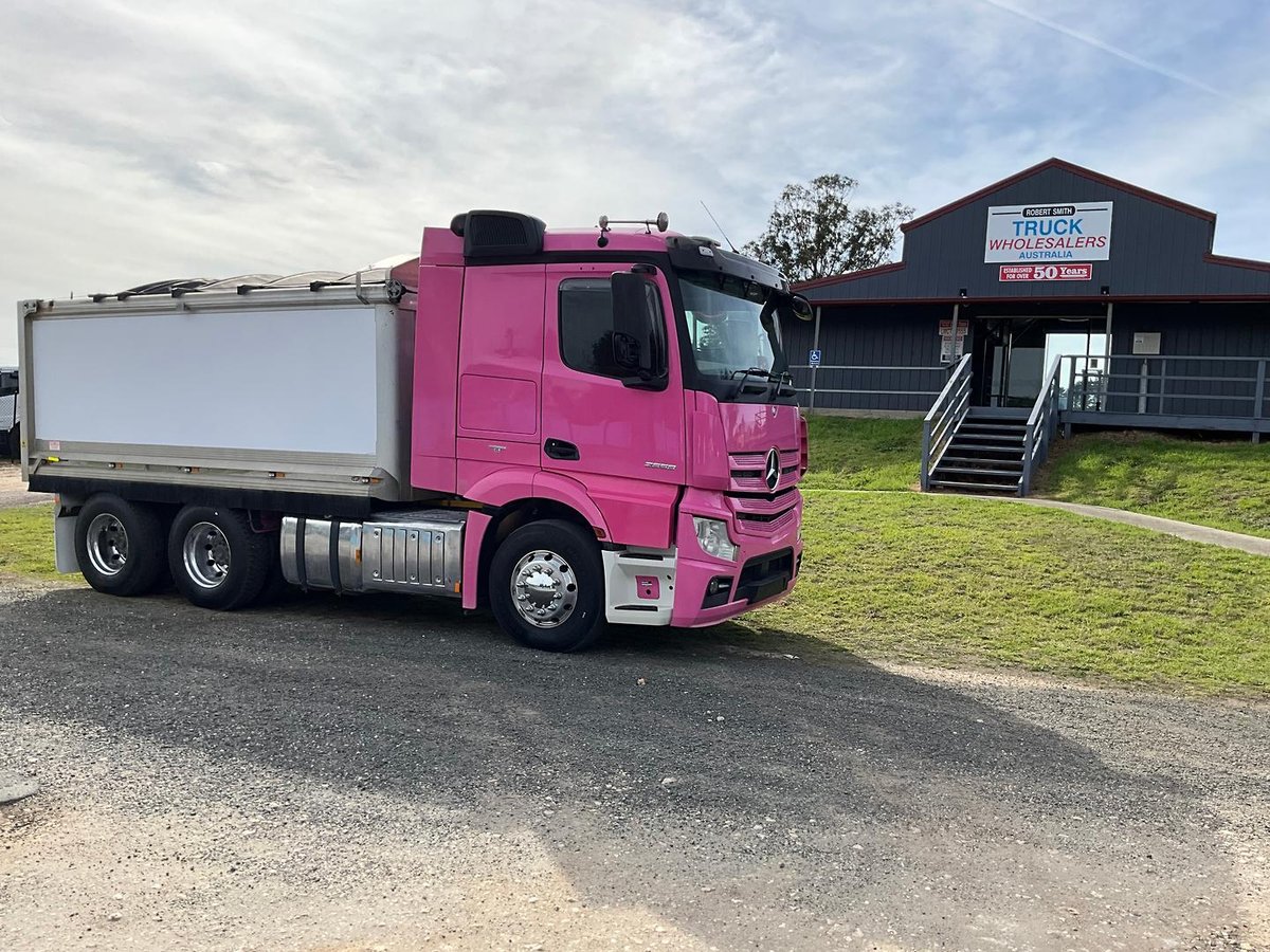 2018 Mercedes-Benz Actros 2658LS image 12