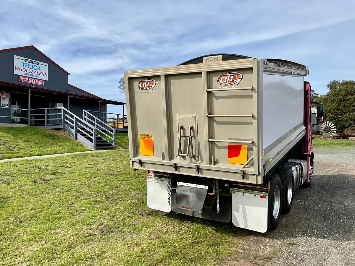 2018 Mercedes-Benz Actros 2658LS image 14