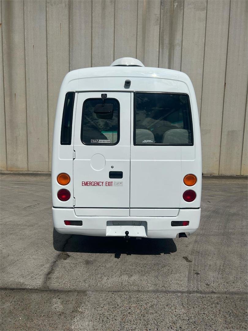 2012 Mitsubishi Rosa image 9