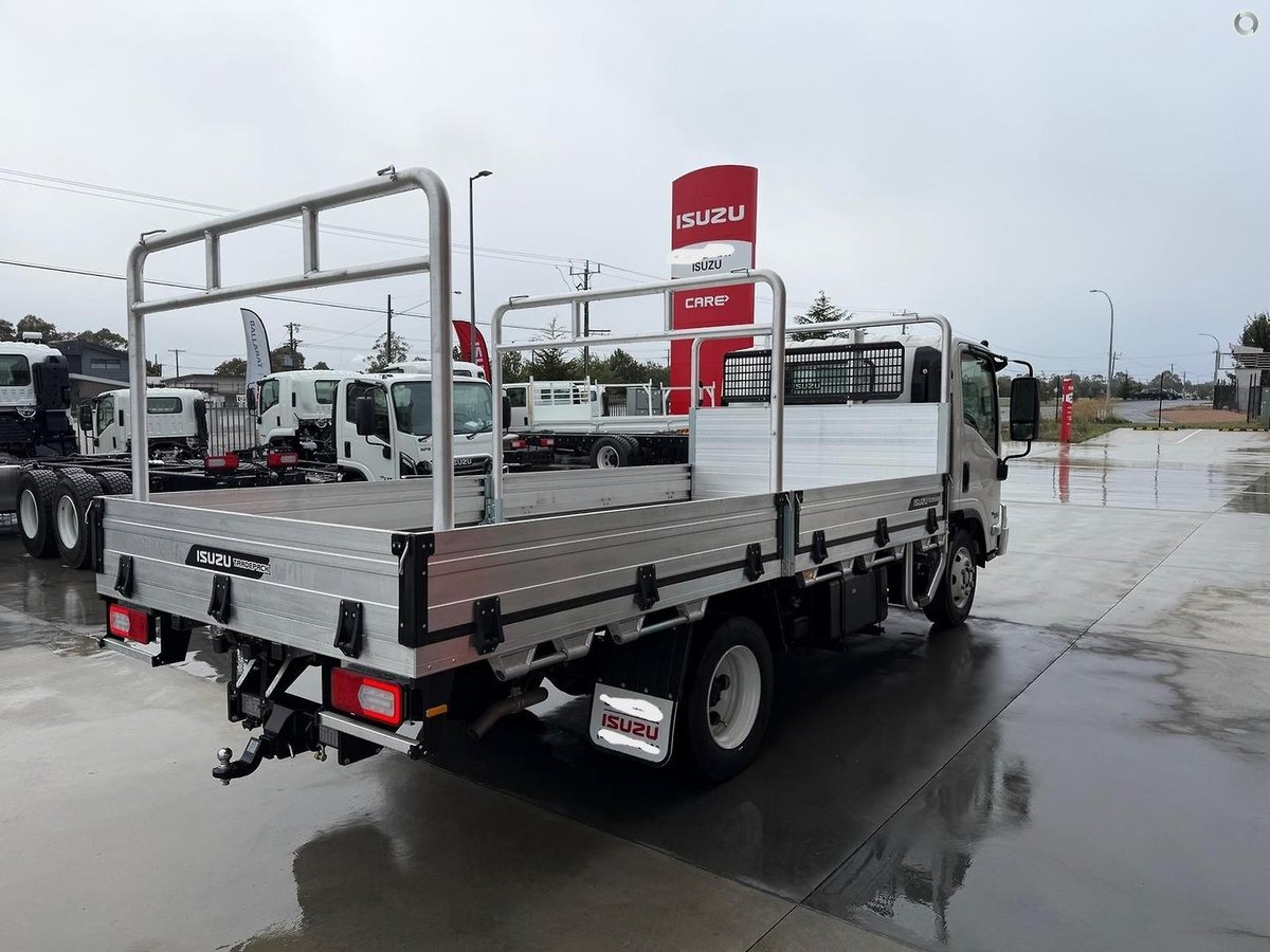 2026 Isuzu N Series NPR 45/65-175 DT D34 Tradepack image 3