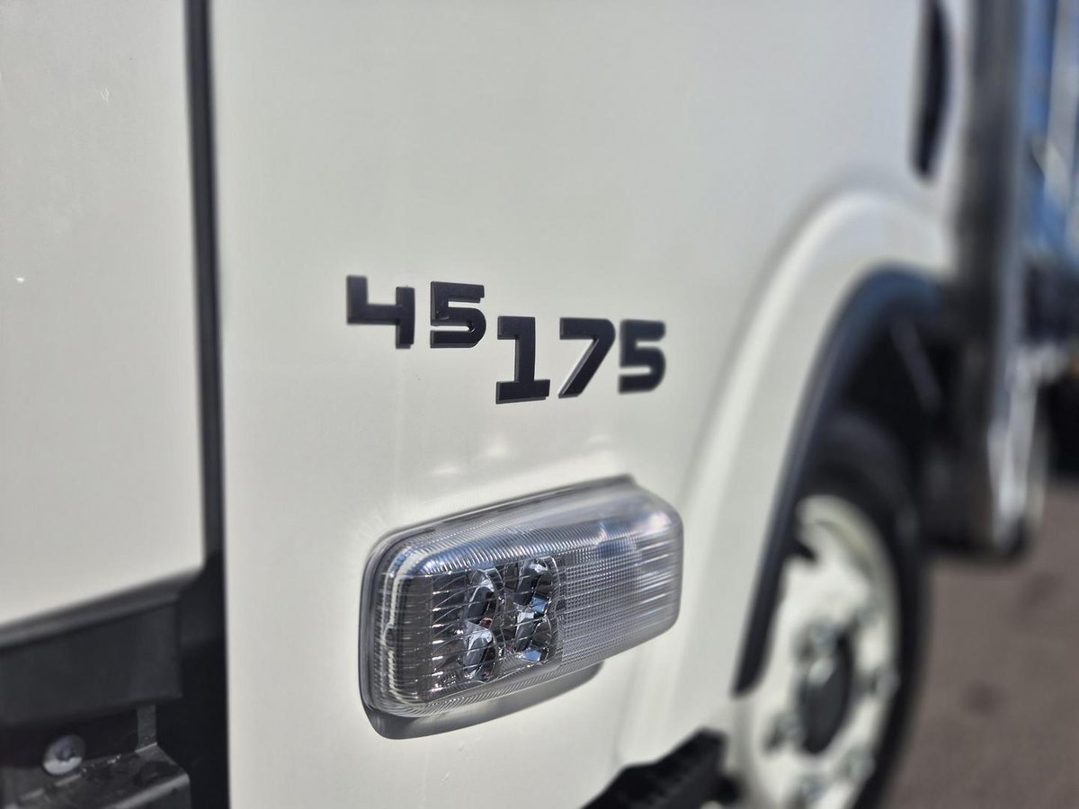 2026 Isuzu N Series NPR 45/65-175 DT D28 Tradepack image 19