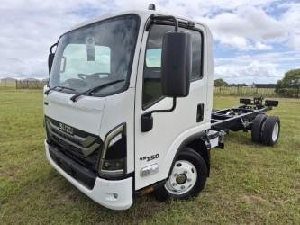 2026 Isuzu N Series image 11