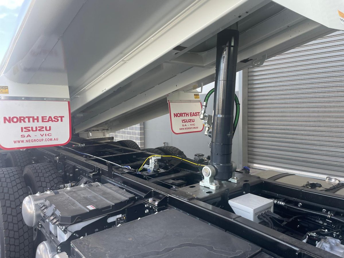 2025 Isuzu F Series Fxy 260-355 At R45 image 10