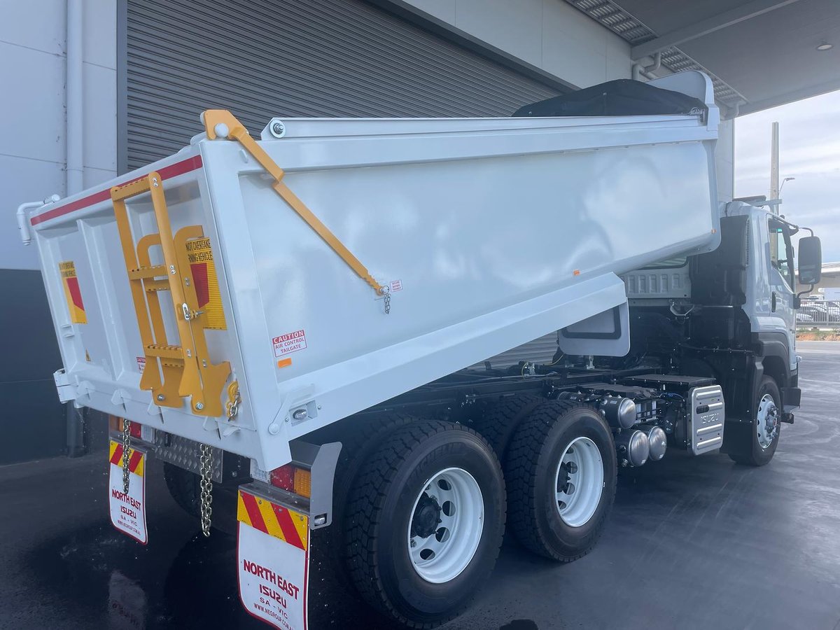 2025 Isuzu F Series Fxy 260-355 At R45 image 4