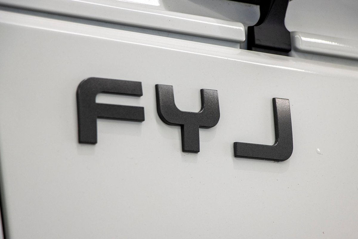 2025 Isuzu F Series Fyj 320-255 At R58 image 17
