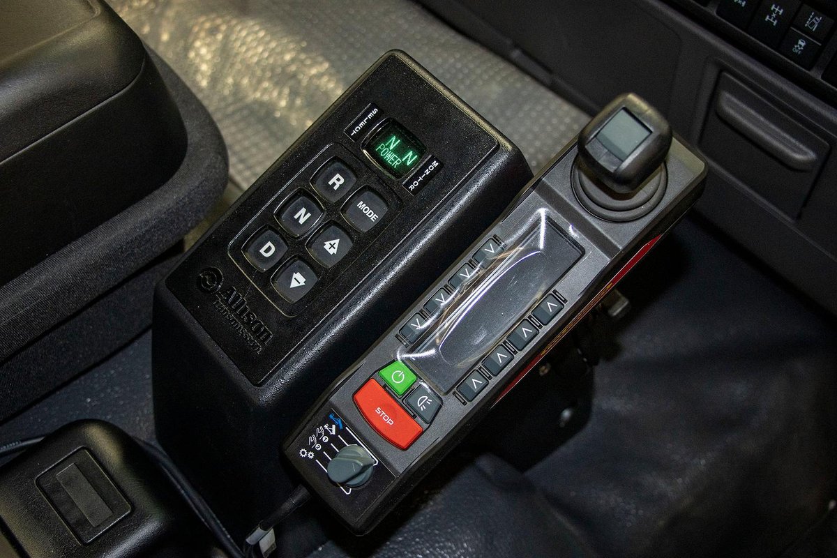 2025 Isuzu F Series Fyj 320-255 At R58 image 10