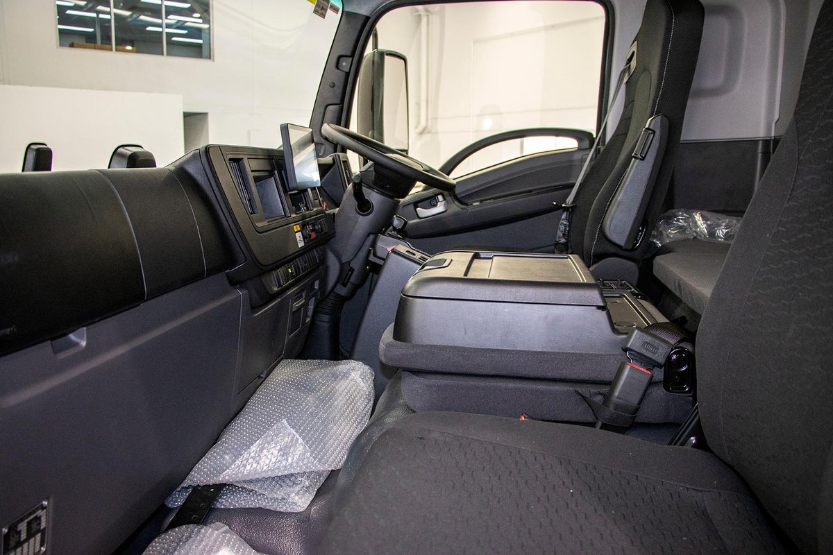 2025 Isuzu F Series Fyj 320-255 At R58 image 7