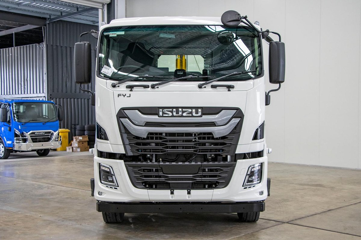 2025 Isuzu F Series Fyj 320-255 At R58 image 4