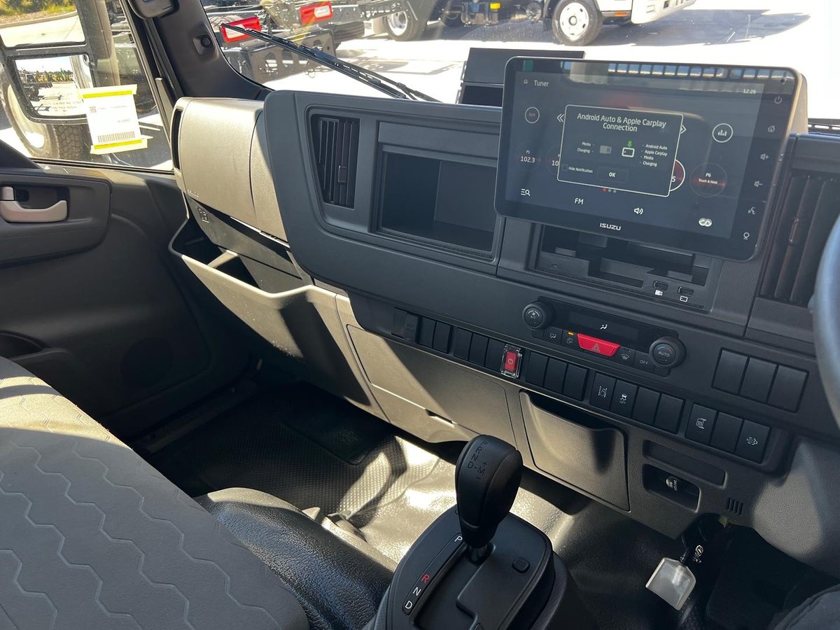 2026 Isuzu N Series NPR 45/65-175 DT D28 Tradepack image 19