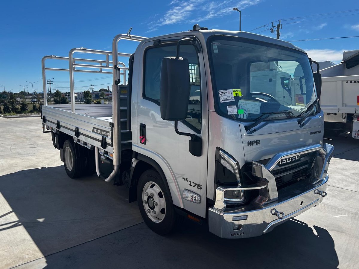 2026 Isuzu N Series NPR 45/65-175 DT D28 Tradepack image 6