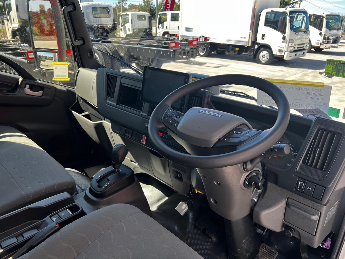 2026 Isuzu N Series NPR 45/65-175 DT D28 Tradepack image 11