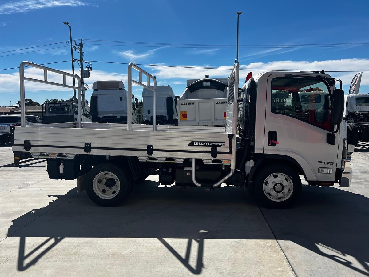 2026 Isuzu N Series NPR 45/65-175 DT D28 Tradepack image 5