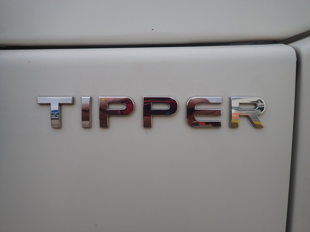 2022 Isuzu Npr 45/155 image 17