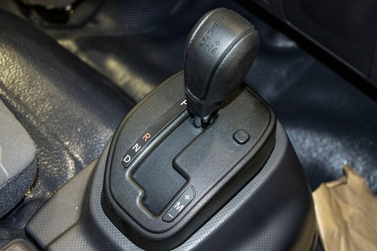 2026 Isuzu N Series NPR 45/65-175 DT D28 Tradepack image 11
