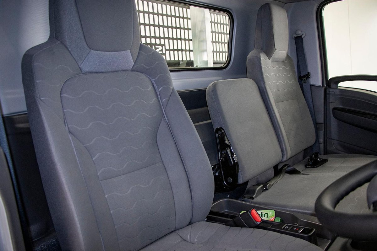 2026 Isuzu N Series NPR 45/65-175 DT D28 Tradepack image 9