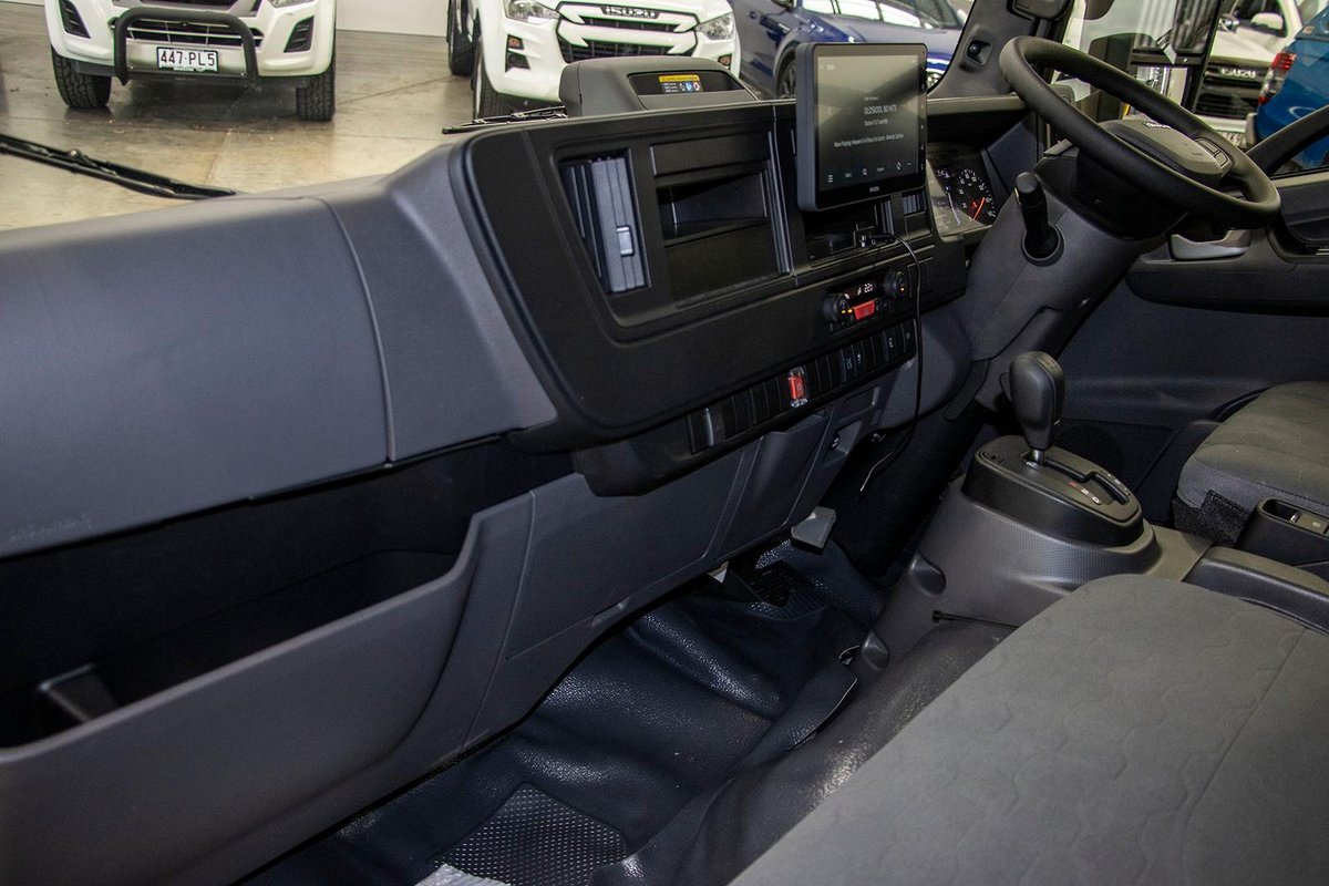 2026 Isuzu N Series NPR 45/65-175 DT D28 Tradepack image 8