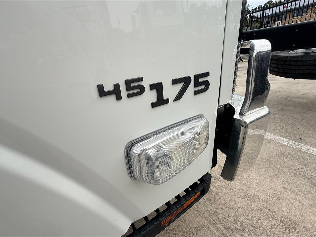 2026 Isuzu Npr Npr 45/65-175 Dt D28 Tradepack NPR NPR 45/65-175 DT D28 TRADEPACK image 12