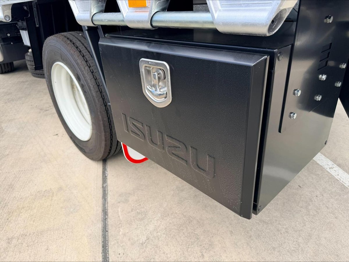 2026 Isuzu N Series NPR 45/65-175 MT D28 Tradepack image 18
