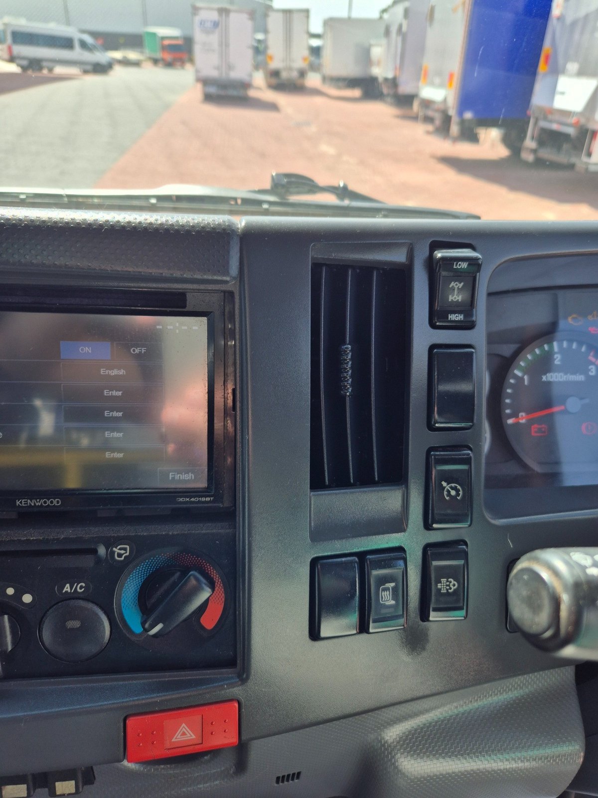 2011 Isuzu Trucks Fts800 4x4 Auto Crew Cab Fire Truck image 20