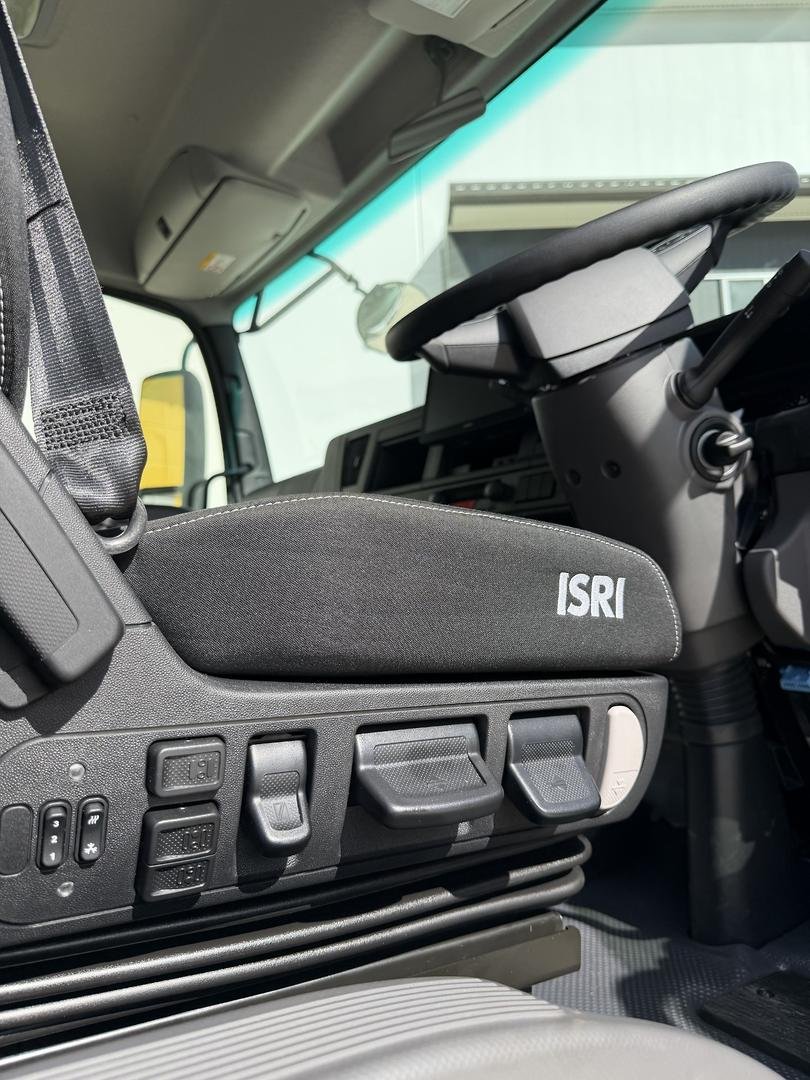 2026 Isuzu F Series FVR 170-260 AT R60 image 14