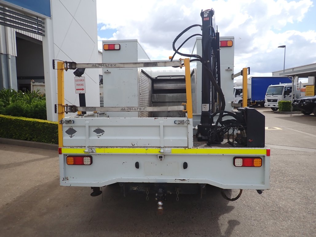 2019 Isuzu Nqr 87/190 image 11