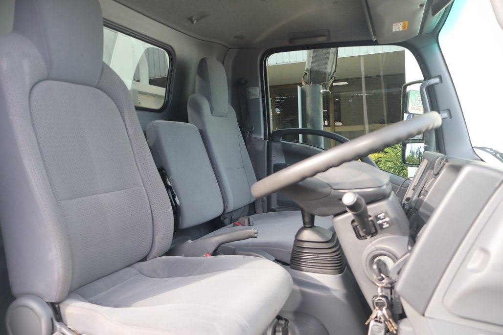 2019 Isuzu Nqr 87/190 image 16