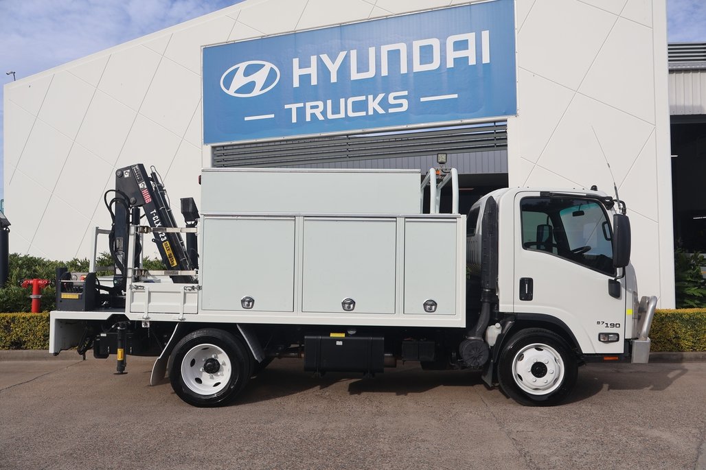 2019 Isuzu Nqr 87/190 image 9