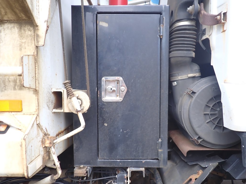 2010 Isuzu Fvz 1400 image 12