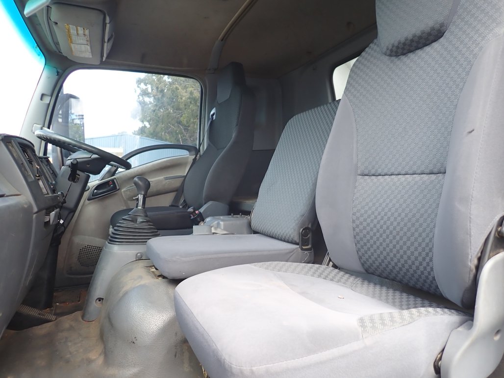 2010 Isuzu Fvz 1400 image 17