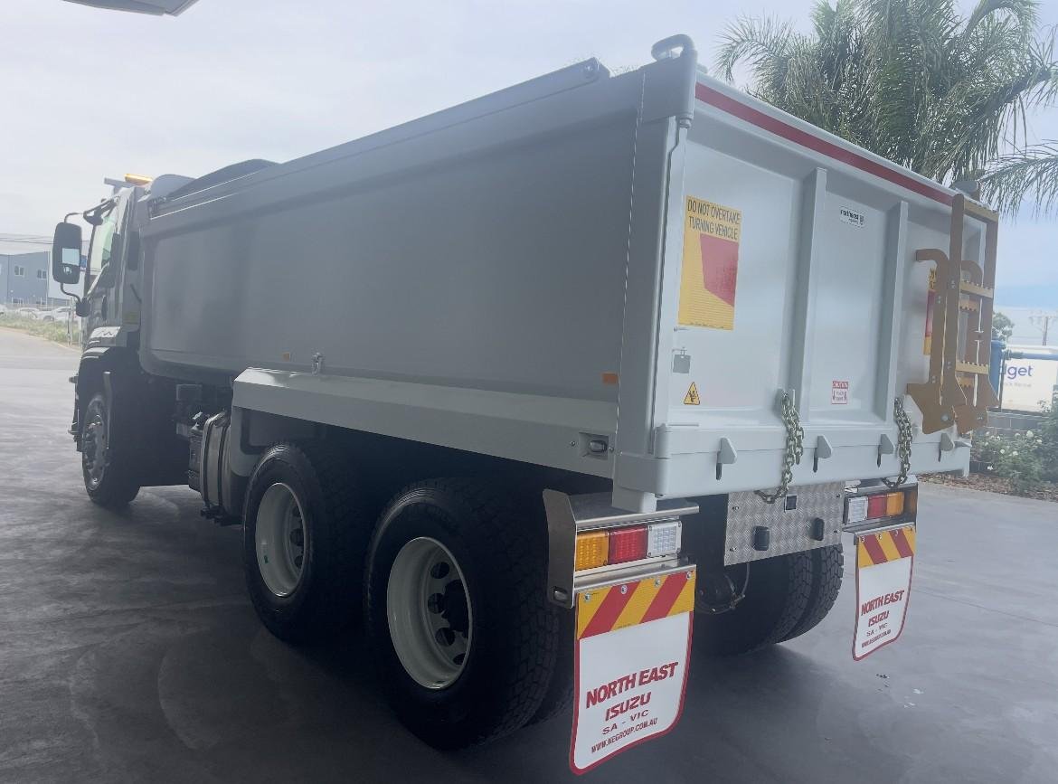 2025 Isuzu F Series Fvz 260-300 At R46 image 7