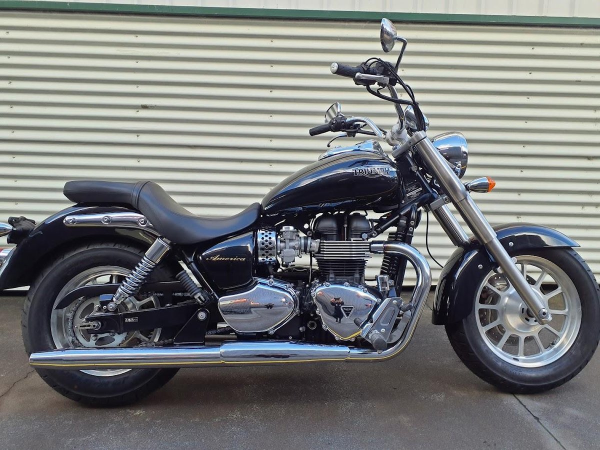 2012 Triumph America America Black