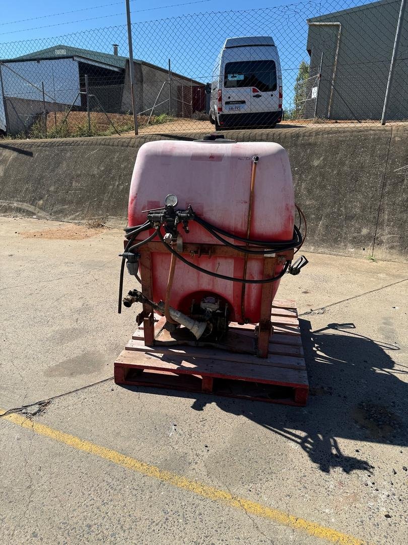 Silvan 400l Sprayer