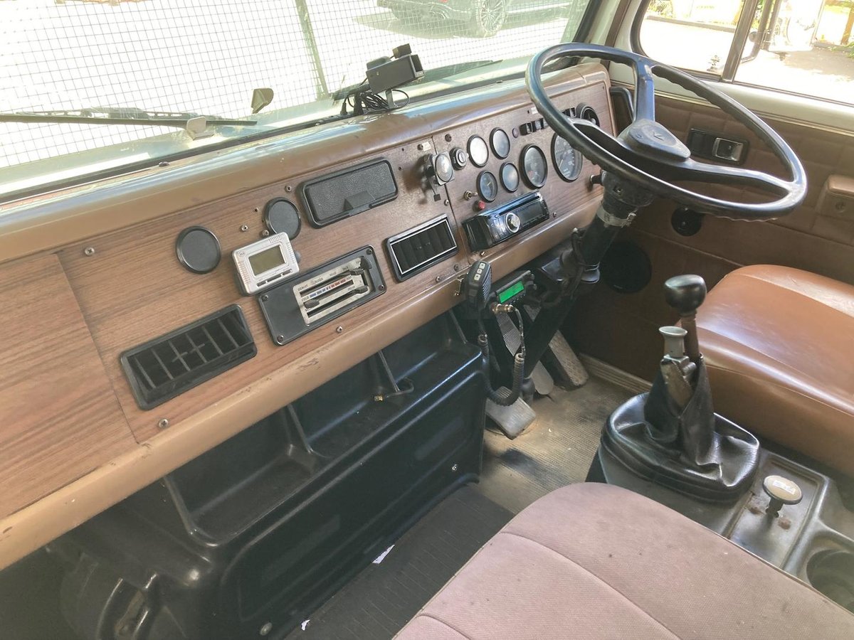 1991 International Acco image 14