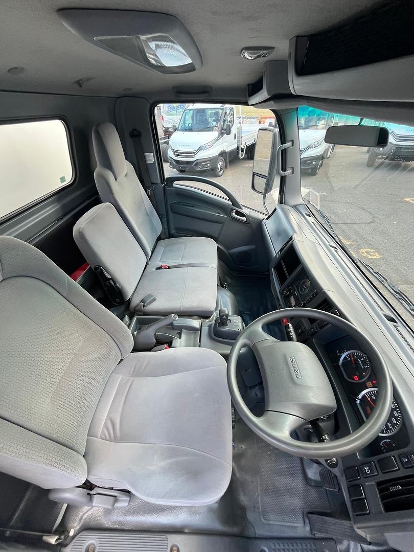 2020 Isuzu N Series NPR 65/45-190 image 11