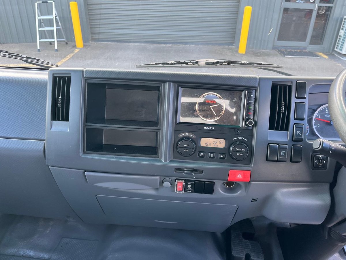2020 Isuzu N Series NPR 65/45-190 image 13