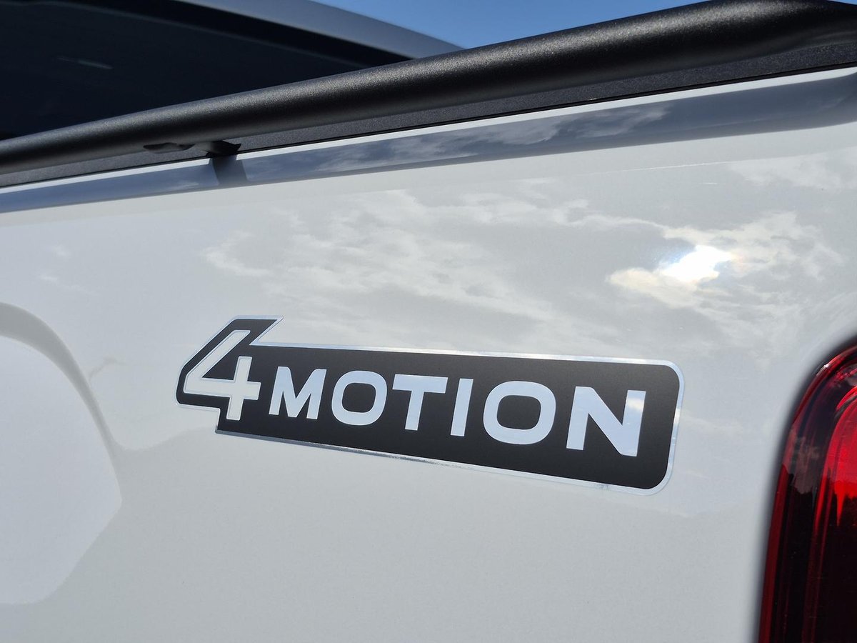 2025 Volkswagen Amarok TDI405 Core NF MY25 4X4 Dual Range image 24