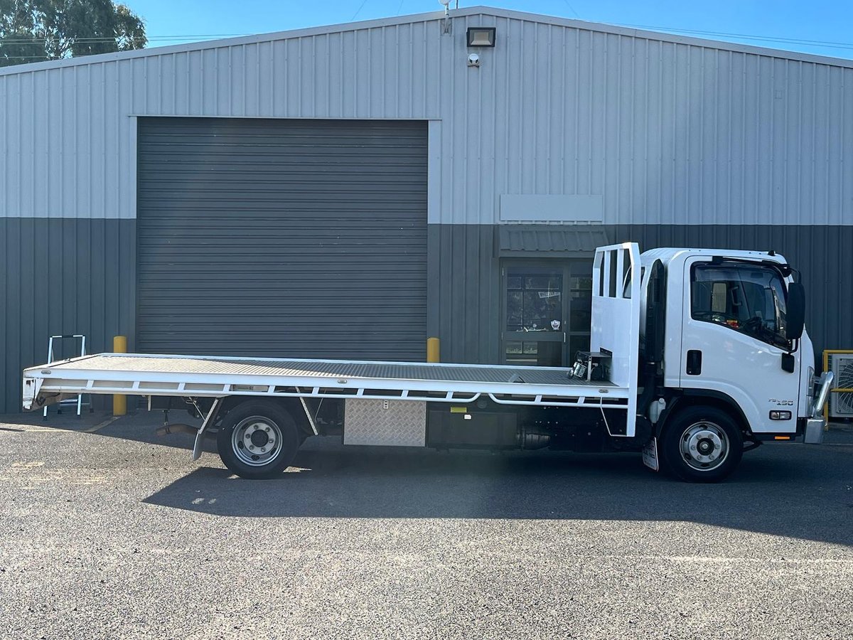 2018 Isuzu N Series Npr 75-190 image 5