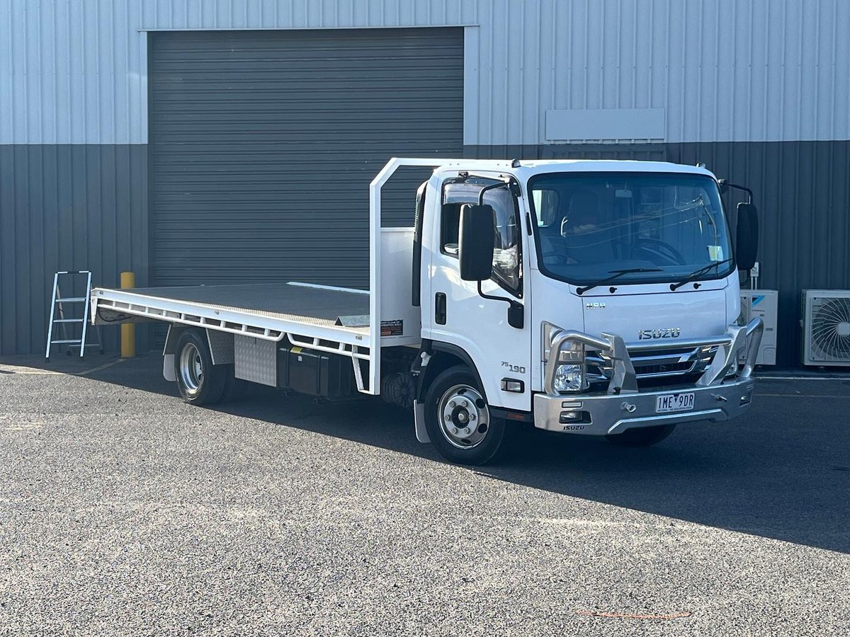 2018 Isuzu N Series Npr 75-190 image 6