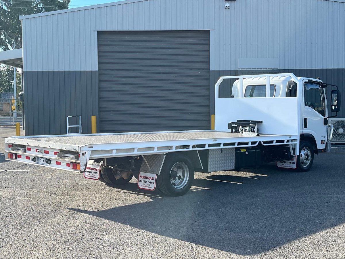 2018 Isuzu N Series Npr 75-190 image 4