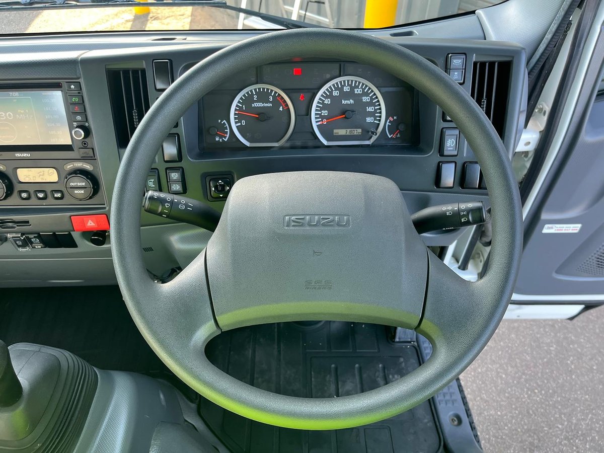 2018 Isuzu N Series Npr 75-190 image 11