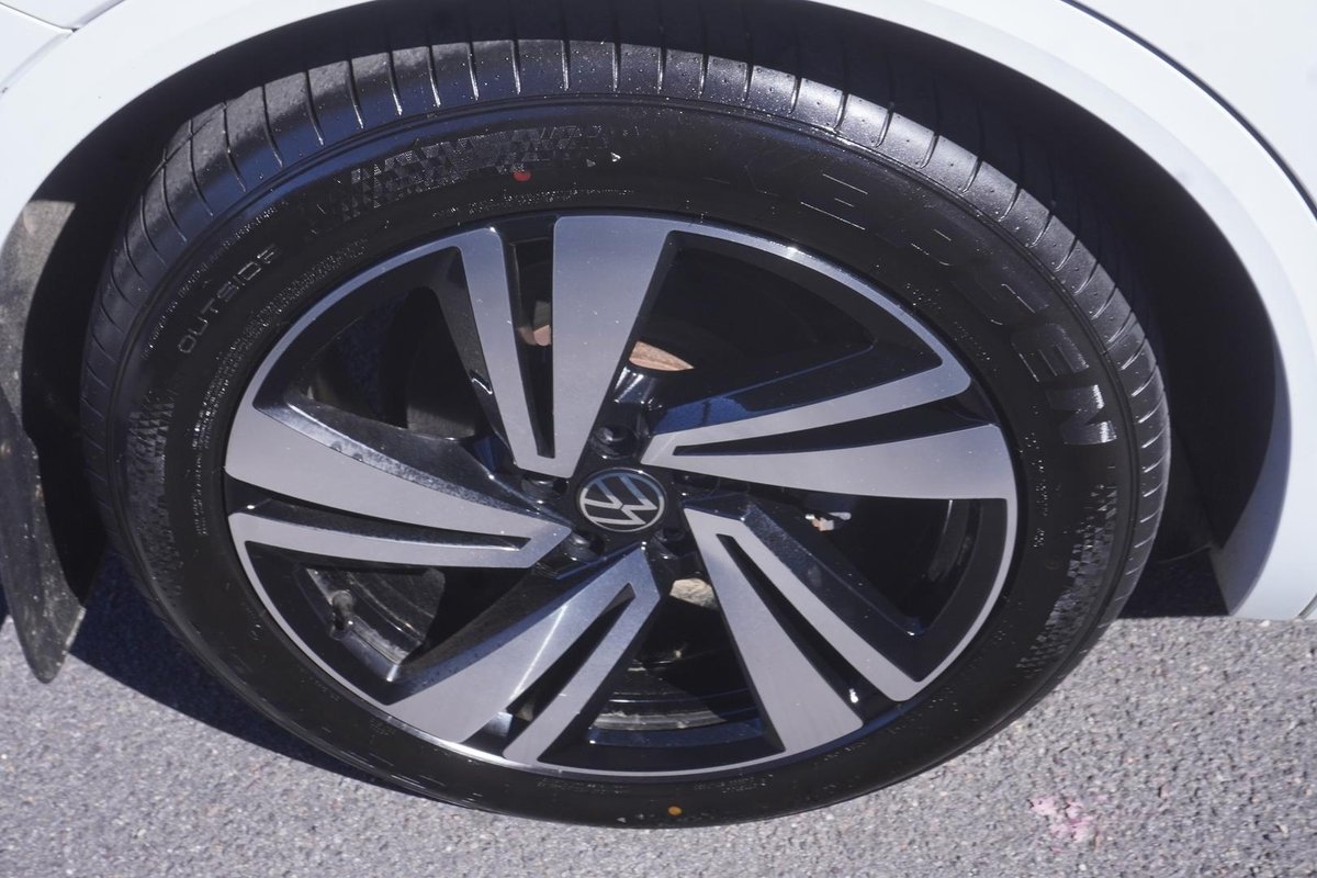 2021 Volkswagen Touareg 210TDI R-Line CR MY21 Four Wheel Drive image 34