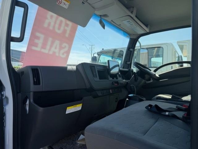 2025 Isuzu N Series NNR image 12