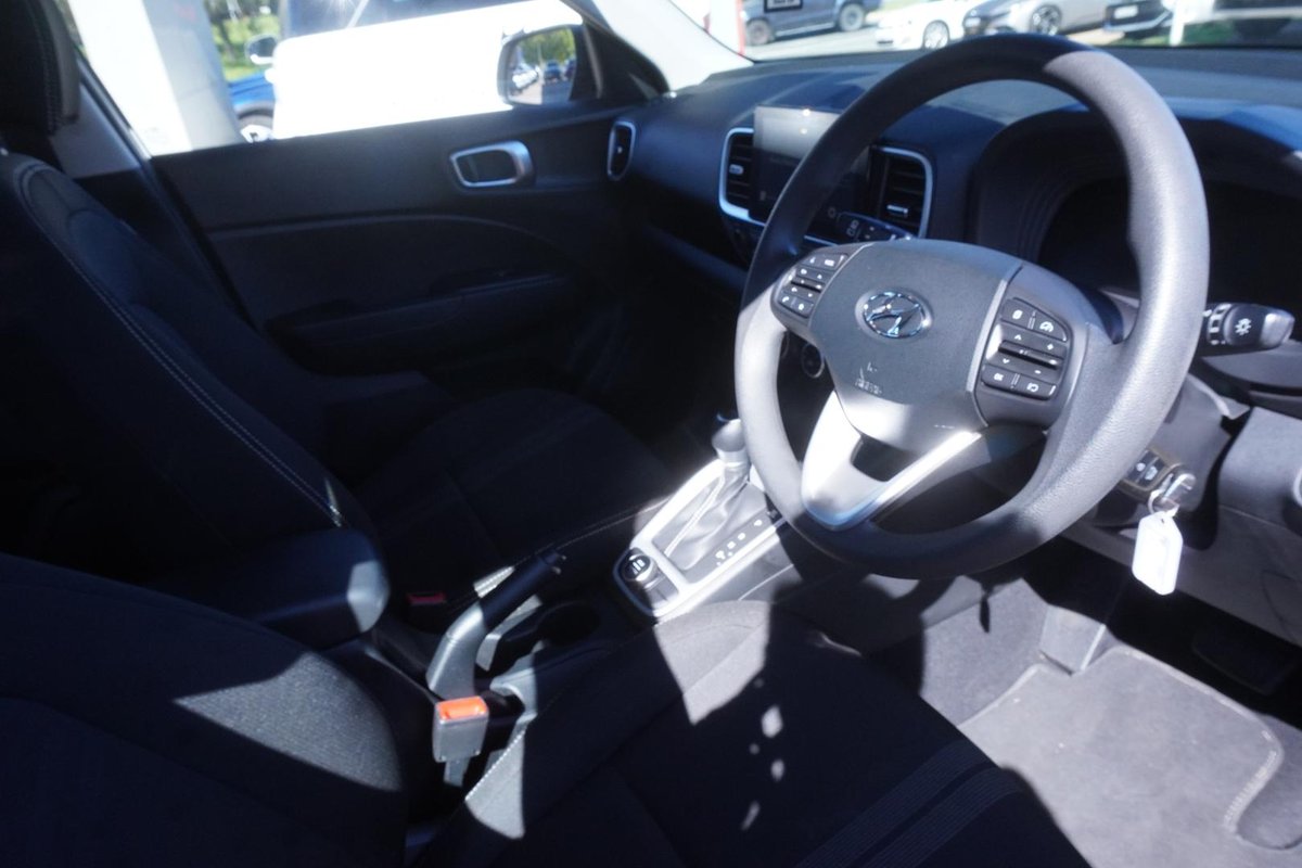 2025 Hyundai Venue QX.V5 MY25 image 7