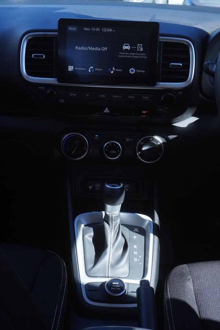 2025 Hyundai Venue QX.V5 MY25 image 14